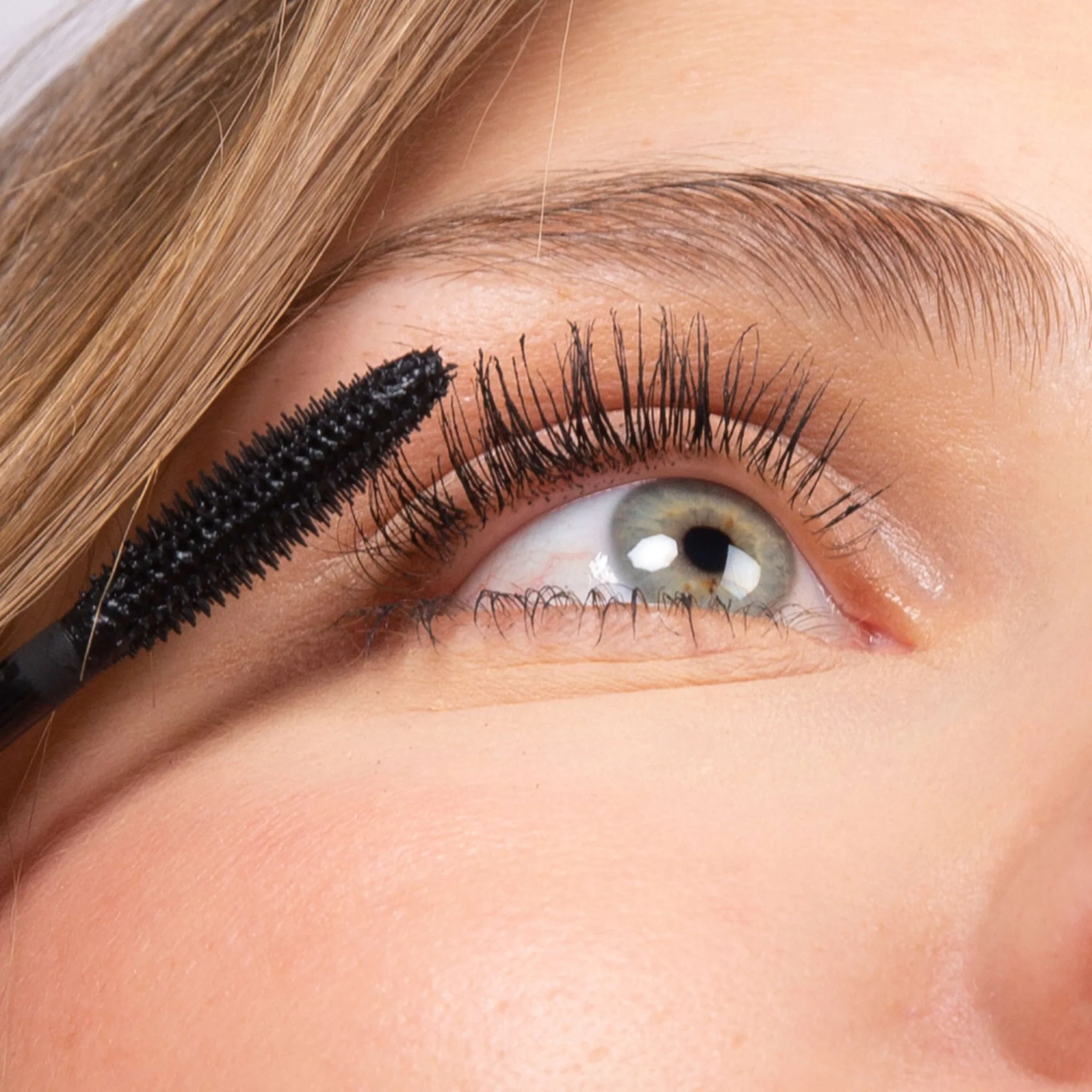 Mascara boost volume naturel Charlotte Bio fabriqué en France